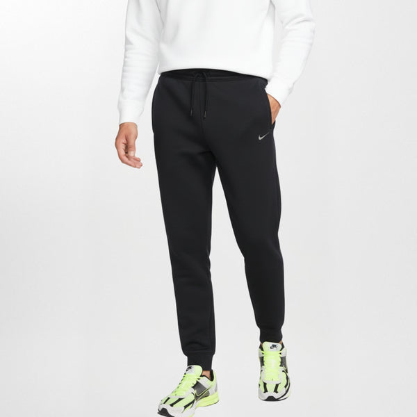 Nike Essentials Coated Fleece Pants
